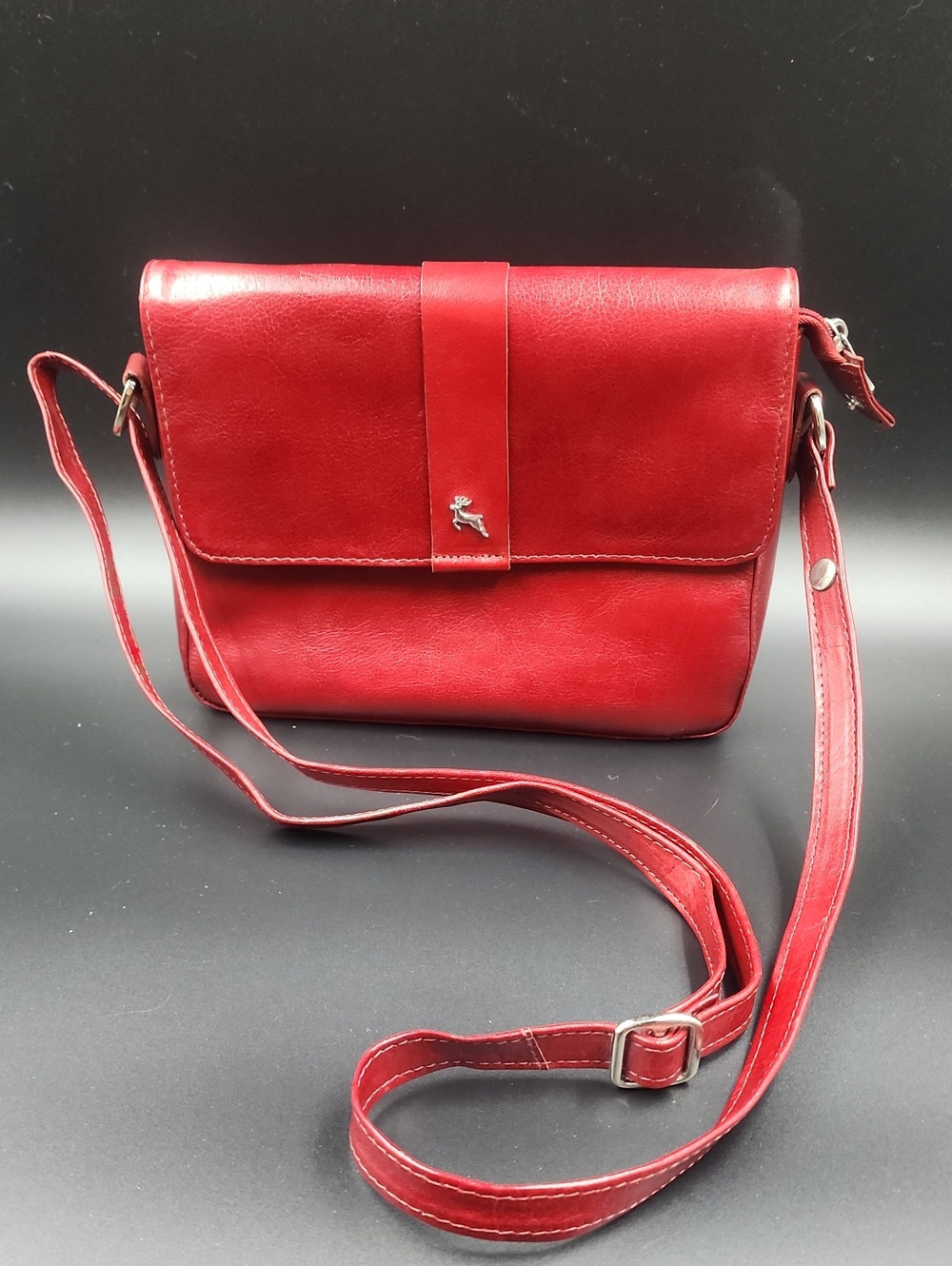 Vintage Ashwood Red Leather Crossbody Bag.